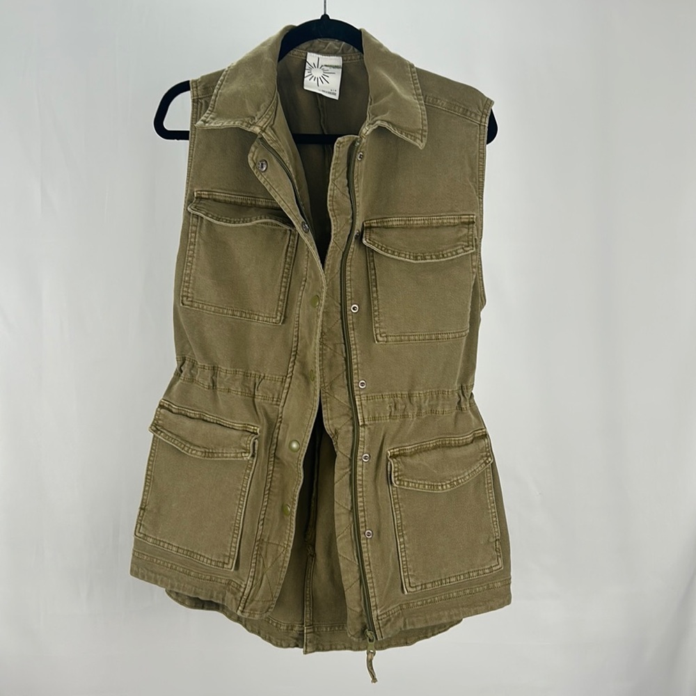 Offline by Aerie vest